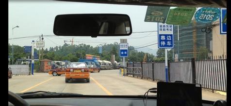 2017年驾驶证考试，科目三新增4项规定，难度加大