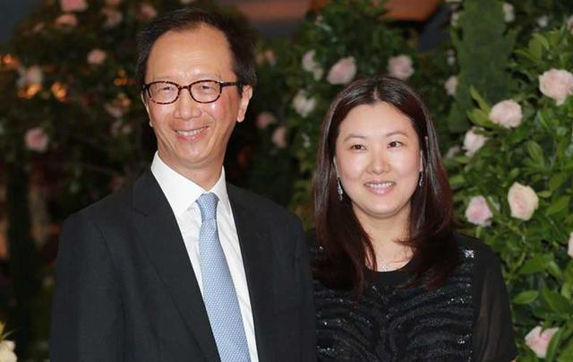 为何24岁跳水皇后退役后嫁给身价上亿的老头，她的回答让人深思